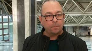 Šef Sindikata policije dobio opomenu pred isključenje jer je u bazenu pjevao o teškom sindikalnom životu