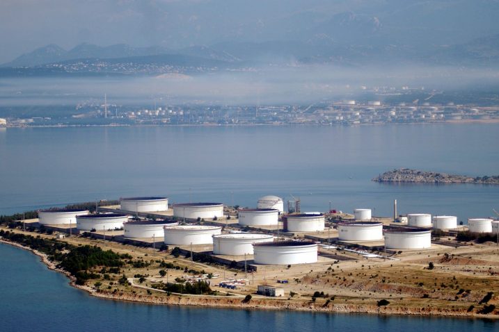 Odgođene sankcije NIS-u, JANAF na 30 dana dobio licencu za transport nafte u Pančevo