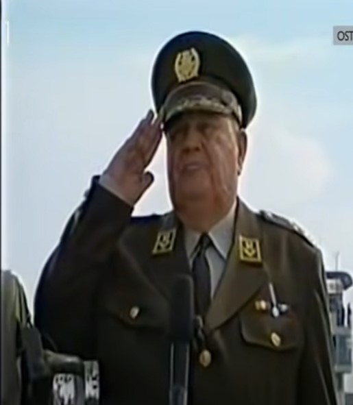 STOŽERNI GENERAL JANKO BOBETKO (1919. - 2003.) - TUŽNO SJEĆANJE