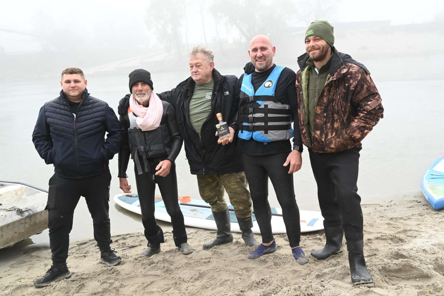 Podravski Tarzan krenuo na put Dravom do Vukovara – veslajući na sup dasci