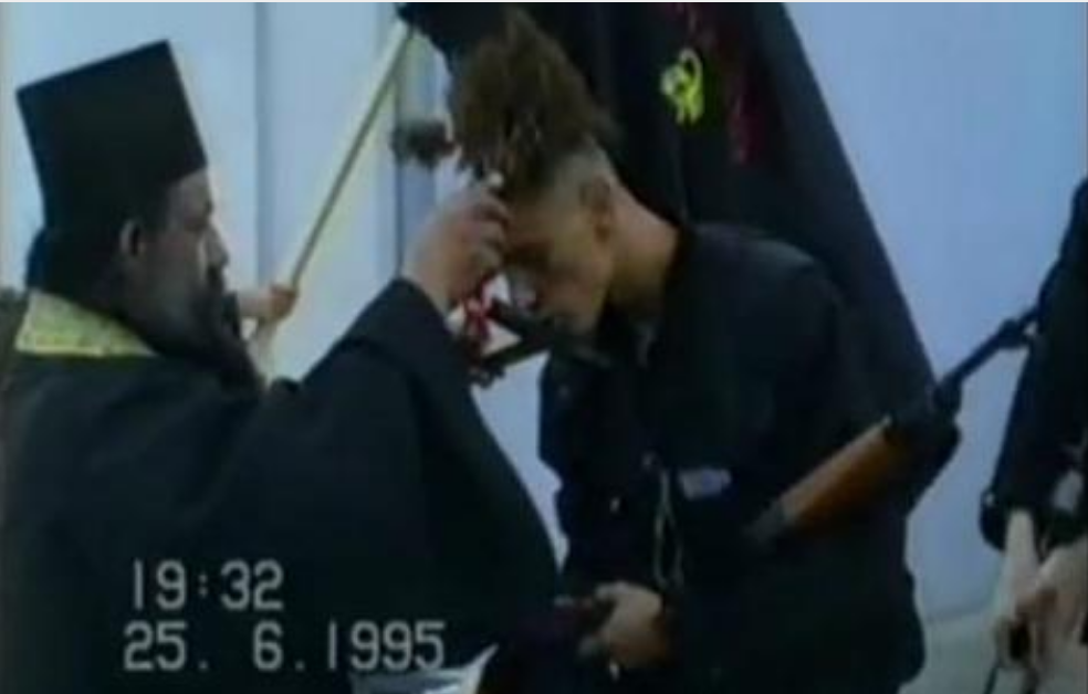 OBJAVIO FOTOGRAFIJU IZ RATA UZ PORFIRIJEVU IZ CETINJA: Ravnatelj srebreničkog muzeja poslao brutalnu poruku, podržala ga i Jadranka Kosor