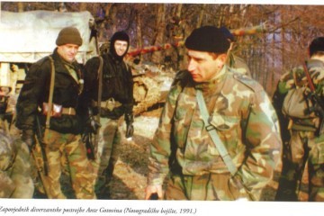 Na današnji dan, 31. listopada 2015.,  preminuo strani  dragovoljac, pripadnik HOS-a Jasenovac, Johny Olly Scarott - TUŽNO SJEĆANJE