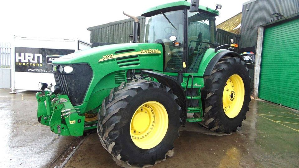 Pljačka skupocjenih poljoprivrednih strojeva Kadirovih dobrovoljaca