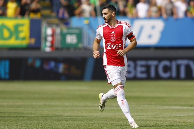 Dinamovci odlični u Nizozemskoj: Šutalo dobio veliku čast, Ivanušec oduševio navijače