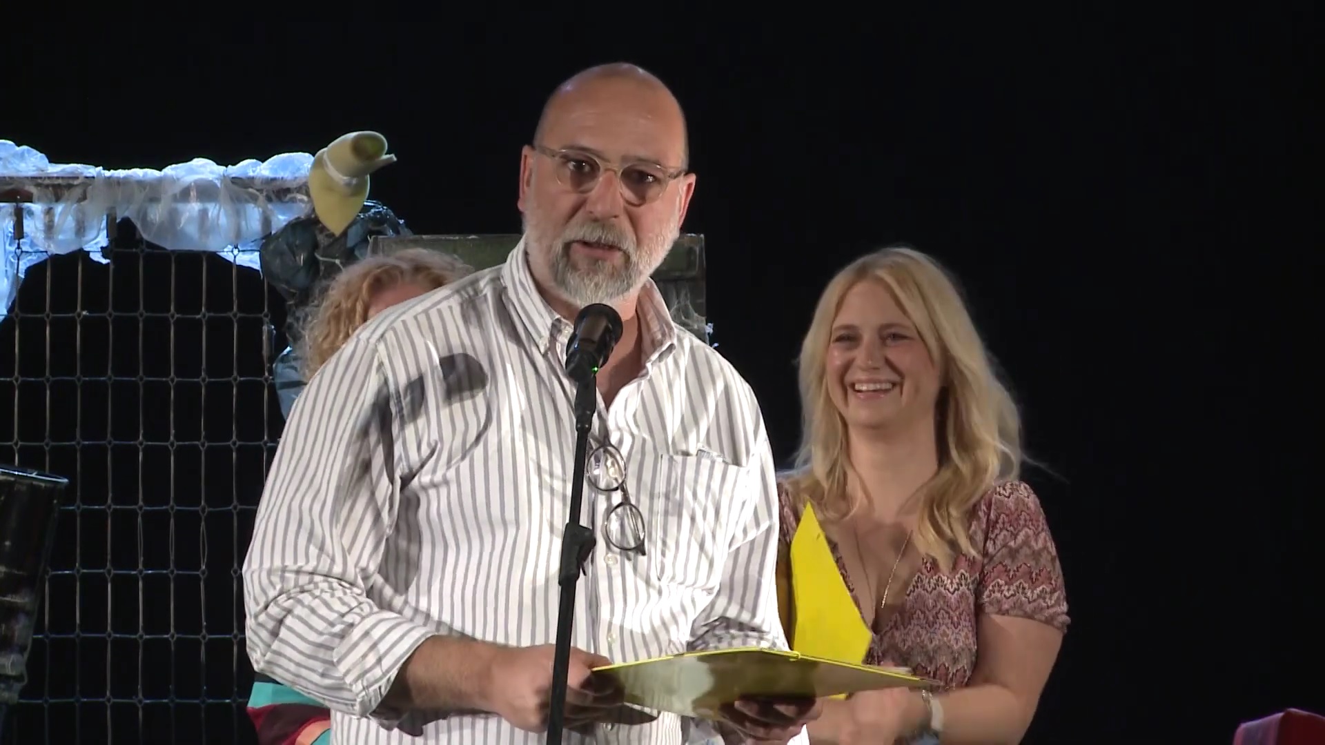 FESTIVAL “NOSI SE” – TKO SE TU TREBA NOSITI?