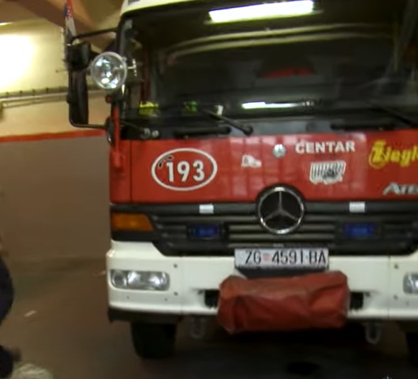 OTKRIVEN UZROK POŽARA U PALMOTIĆEVOJ: Vatrogasci spašavali ljude! Sve je krenulo od punjača za mobitel…