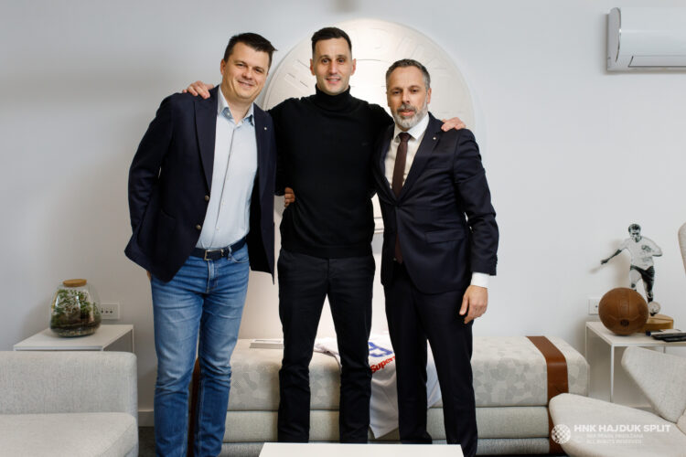 Kalinić se vratio u Hajduk! Trajkovski mu prepustio ‘devetku’