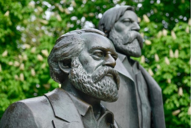 BITKA ZA ZAGREBAČKI SDP: Jedan do kandidata za predsjednika želi Marxovu bistu u centru Zagreba