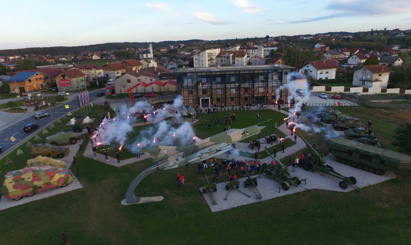 30 godina od napada kordunskih Srba na Karlovac i Dugu Resu: U 14 sati počeli padati projektili