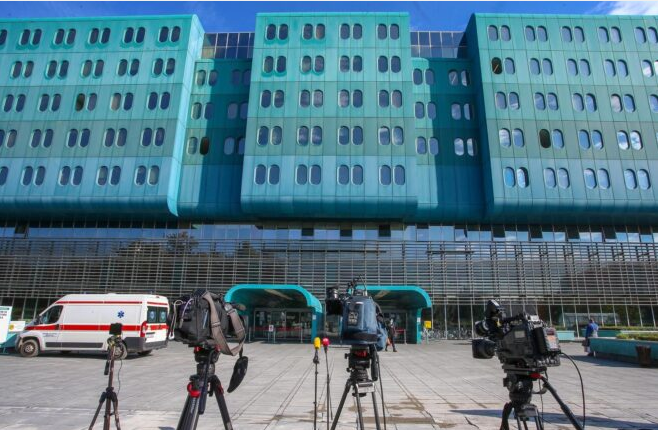 DETALJI ZABAVE U KB DUBRAVA: Medicinari koji su slavili ići će pred etičko povjerenstvo, harmonikaš djelatnik bolnice