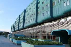 Lukšić: Otvorili smo Covid bolnicu zbog stalnog rasta bolesnika u infektivnoj klinici