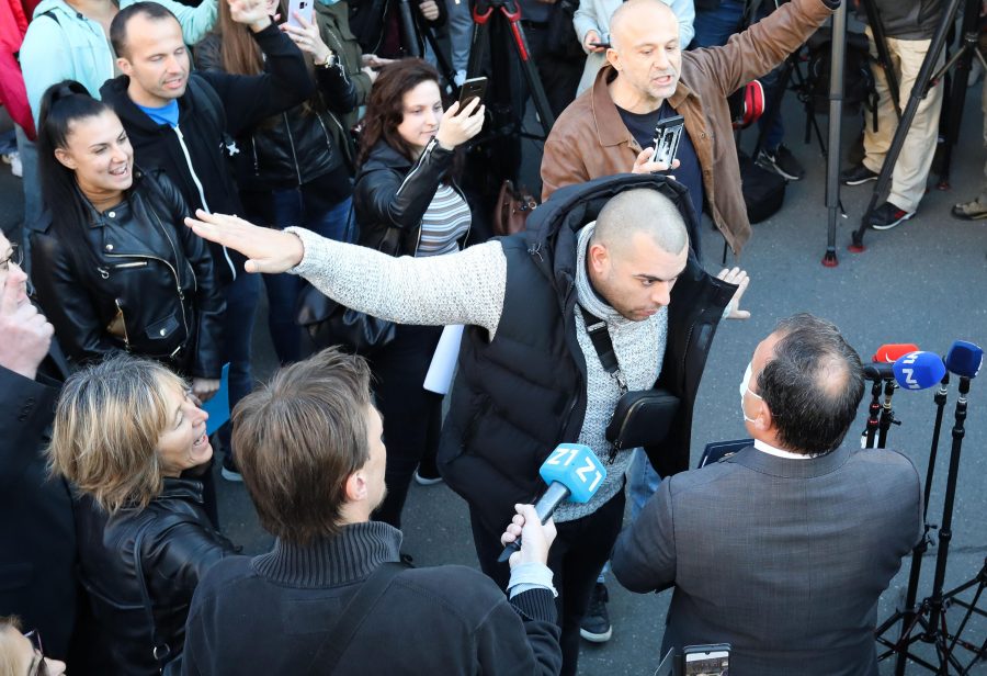 Organizator i dvojica prosvjednika ispred KBC-a Zagreb dobili prekršajne prijave