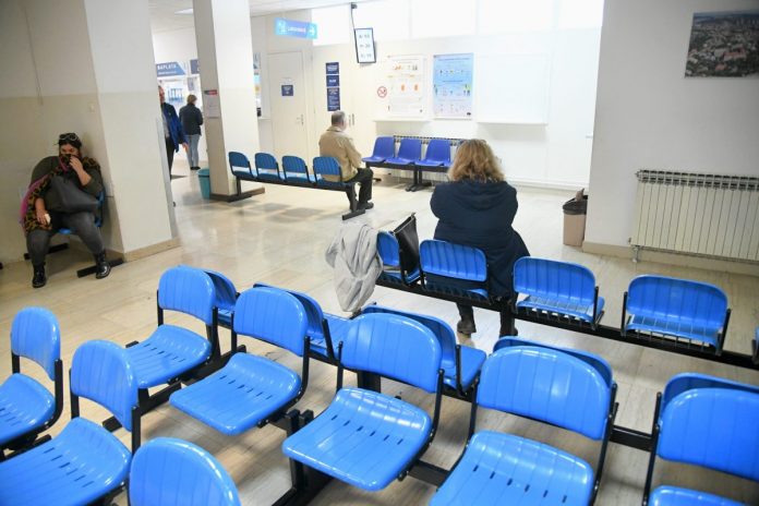 BIO CIJEPLJEN I I NEGATIVAN NA KORONU: Zaprimljen je u bolnicu gdje se zarazio i ubrzo preminuo