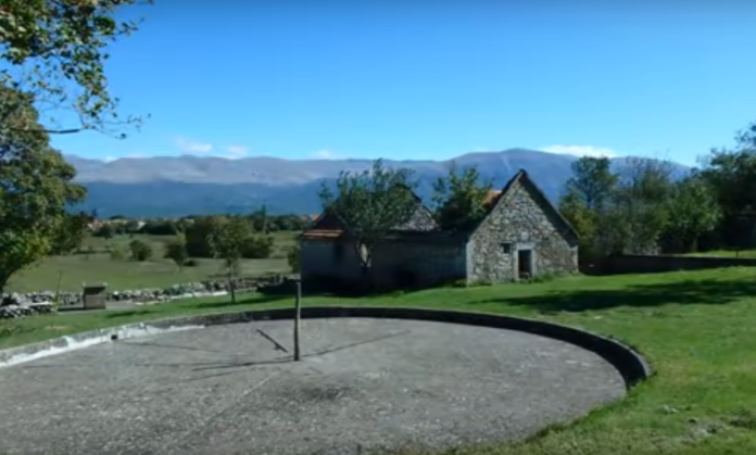 Dogodilo se na današnji dan - 14. travnja 1991.g.,   Karlovčani organizirali prvi humanitarni konvoj u Domovinskom ratu