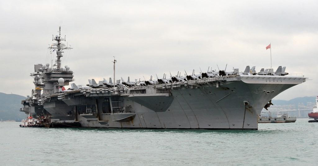 USS KITTY HAWK Grdosija koja je pisala povijest: Od rasne pobune, sudara s ruskom podmornicom do prodaje za dolar