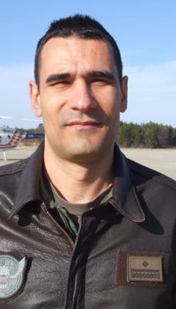 STRADALI ZADARSKI PILOT BIO JE PONOS ZRAKOPLOVSTVA Otac Marina Klarina poginuo je u Škabrnji u sklopu Akcije Maslenica