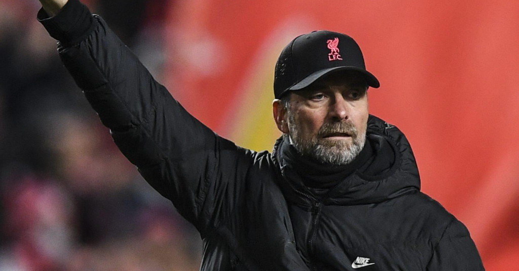 Liverpool jednom nogom u polufinalu