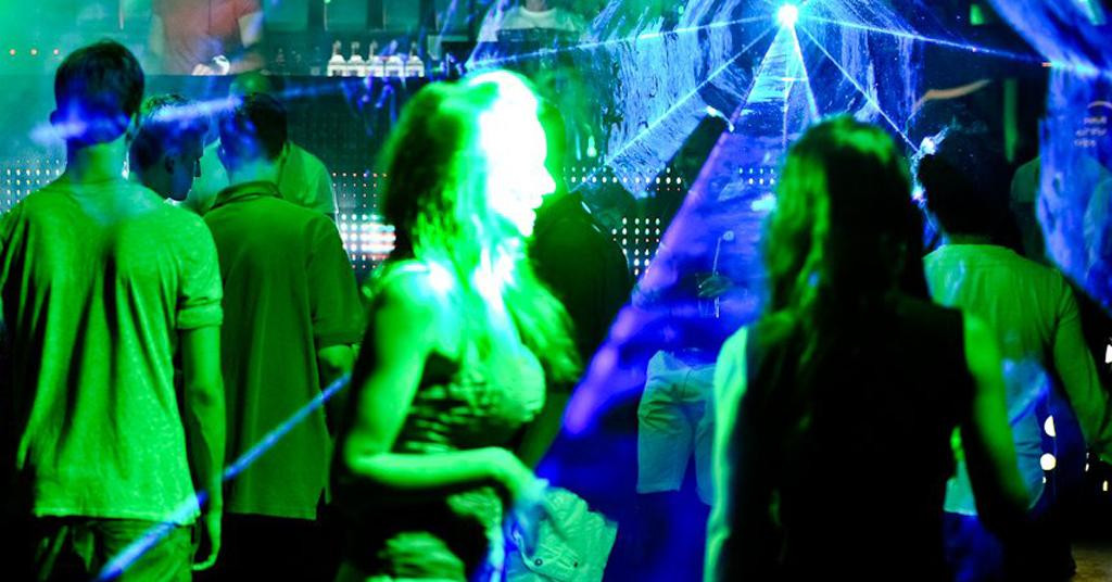 Klubovi puni gostiju rasadnici zaraze?!