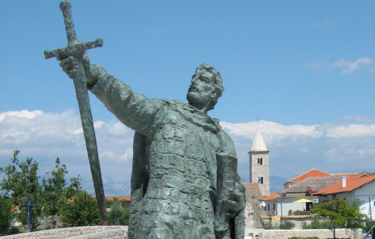 Dan Hrvatske ratne mornarice – 18. rujna 887. mornari kneza Branimira odnijeli veliku pobjedu