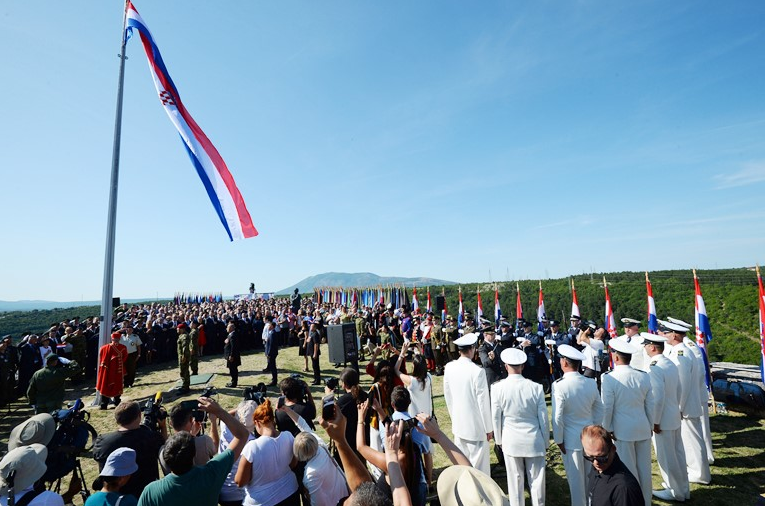 VIDEO/MORH: “Slavimo u svojim domovima, budimo ponosni i ostanimo odgovorni!”