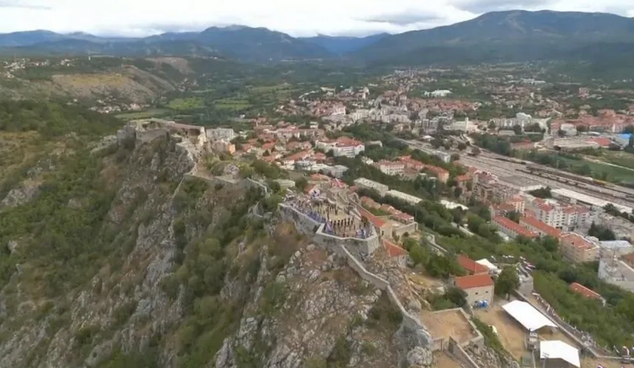 Željko Glasnović – Milorade, evo ti braće!