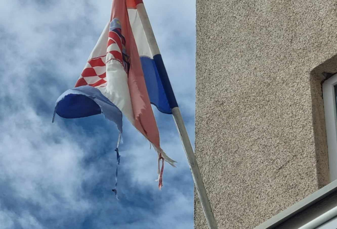 "NIJE TO OBIĆNA TKANINA" Stigle katastrofalne fotografije iz centra Knina: ‘Ovo je sramota za sve nas’