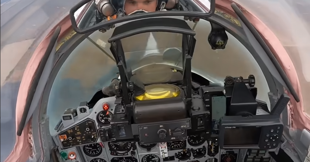 Ukrajinci objavili video iz kokpita MiG-a: Ispaljuju ubojite američke rakete, a tu je i detalj zbog kojeg se rugalo Rusima...