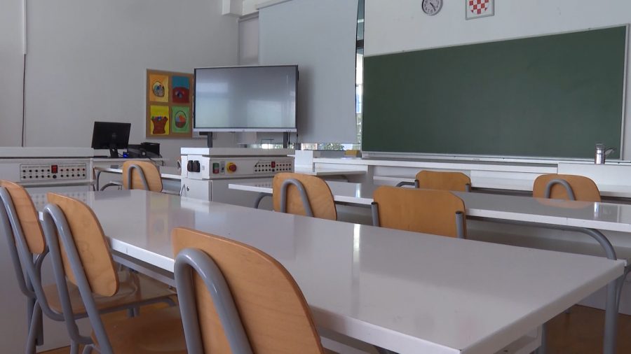 Epidemiolog: Očekuje nas puno bolovanja, i u školama će doći do zaražavanja