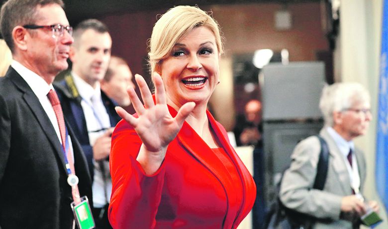 Predsjednica u košmarnoj potrazi za vlastitom publikom