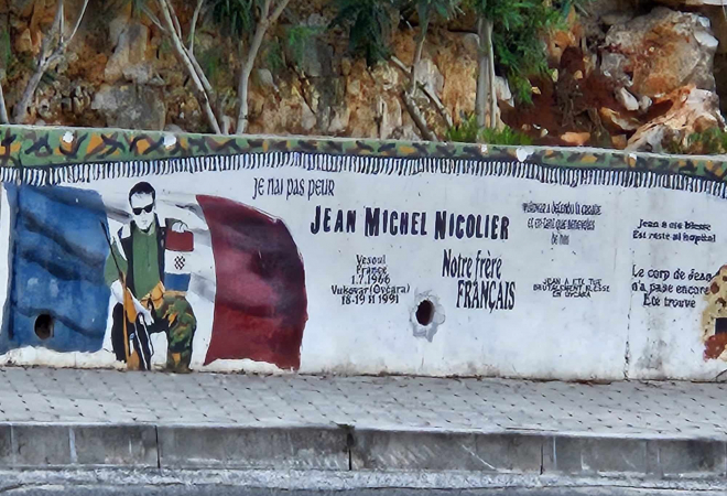 Turisti na Korčuli iznenađeni patriotizmom: ‘Pitaju nas tko su ratnici s murala’