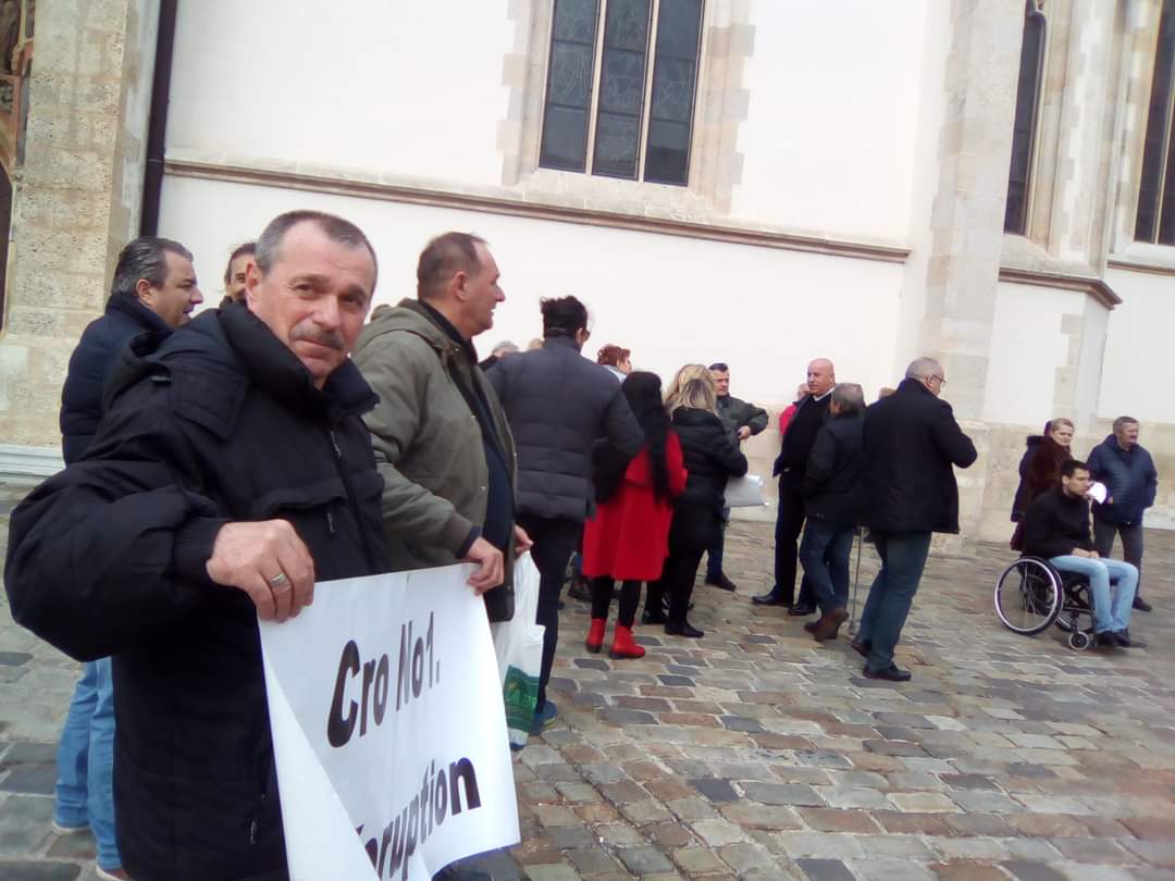Javna dražba u režiji Dubravke Novaković i Denisa Klarendića - je li sve po zakonu?
