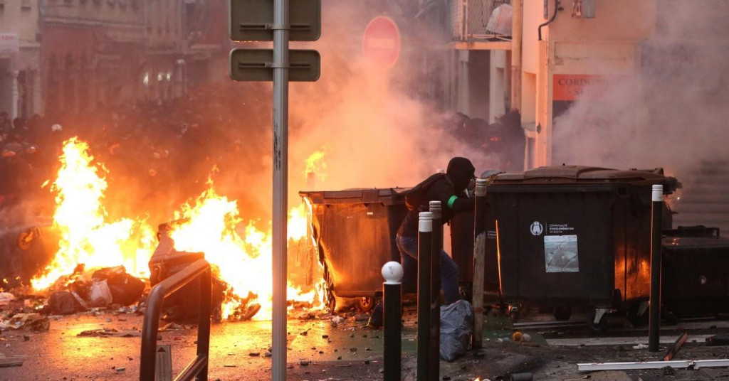 NEREDI NA KORZICI Francuska ‘bačva baruta‘ opet eksplodirala,  Macron u panici