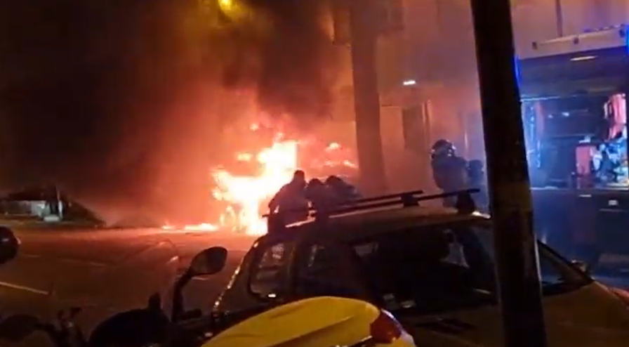 (VIDEO) KORZIKA U PLAMENU: ŽESTOKI PROSVJEDI BORACA ZA NEOVISNOST, sukobi s policijom