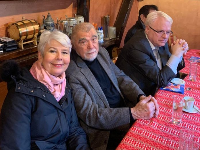 Jadranka Kosor na Badnjak raspravljala o predsjedničkim izborima s Mesićem i Josipovićem