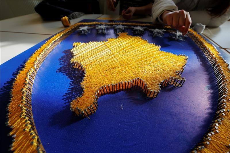 PORAST NAPETOSTI Vučić izvan sebe zbog najnovijeg poteza Prištine, isposlovao da 4 države povuku priznanje Kosova