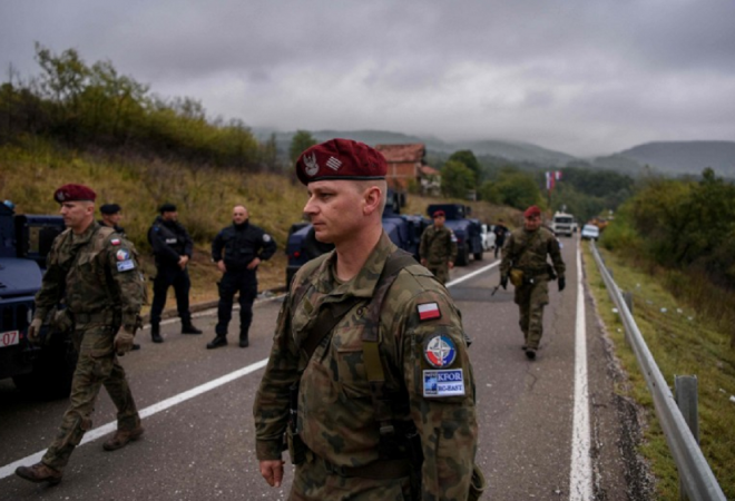 NA KOSOVO STIGLE NOVE NATO TRUPE! Poslali bataljun u pomoć: Informacije zapovjednik davao na kapaljku