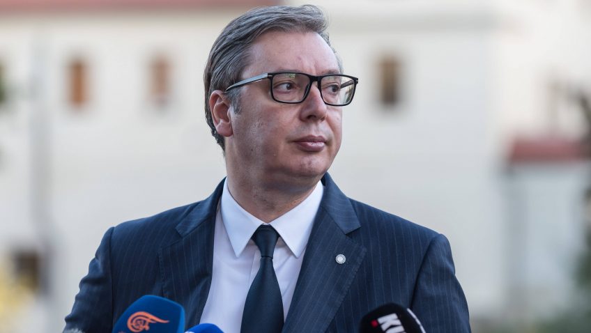 Vučić ne vidi kompromisno rješenje za Kosovo i predviđa “kompliciranu situaciju”