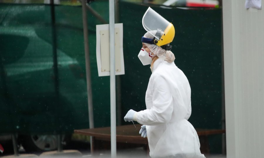 U Hrvatskoj od posljedica covida-19 preminulo čak 40 osoba