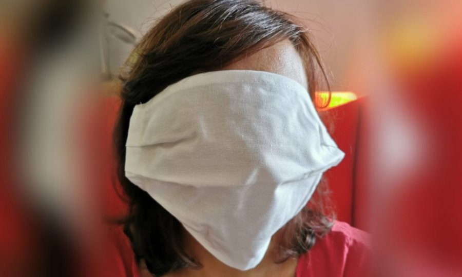 Na ove maske je Krapinsko-zagorska županija potrošio 100.000 kuna. Roditelji školaraca: Troje djece se s njima istodobno može omotati!