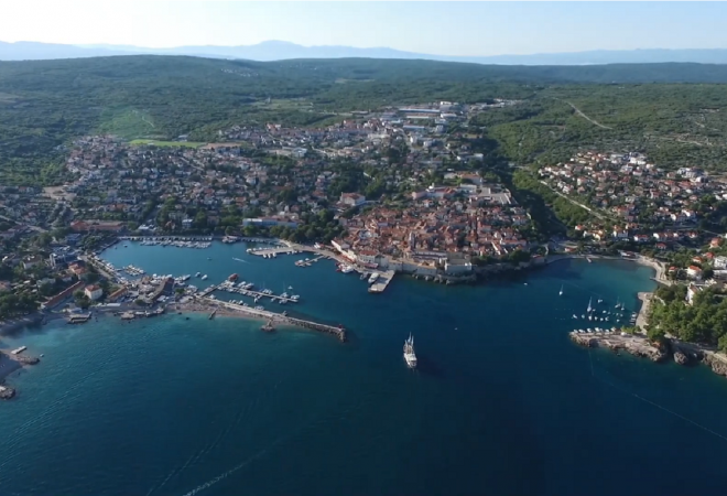 ‘KAKO BUDE, TAKO ĆE BITI, STRAH ILI NE!’ Tlo je drhtalo sve do Zagreba, ovo su posljedice potresa na Krku: ‘Užas, sve se treslo’ (VIDEO)