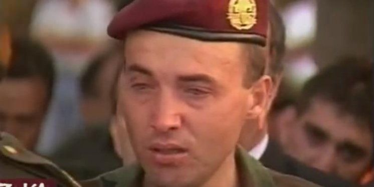 PRISJETIMO SE GOVORA SVEĆENIKA KOJI JE  ‘SLOMIO’ HEROJE: Jesu li ovo najljepše riječi poginulom branitelju?