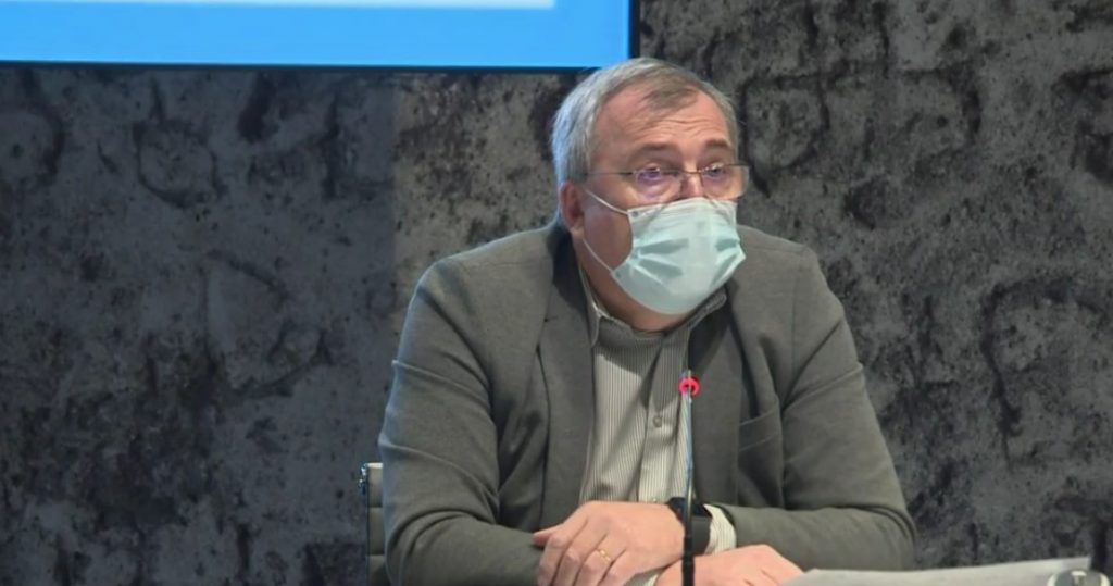 Capak detaljno objasnio tko će sve trebati covid potvrde za ulazak u bolnice