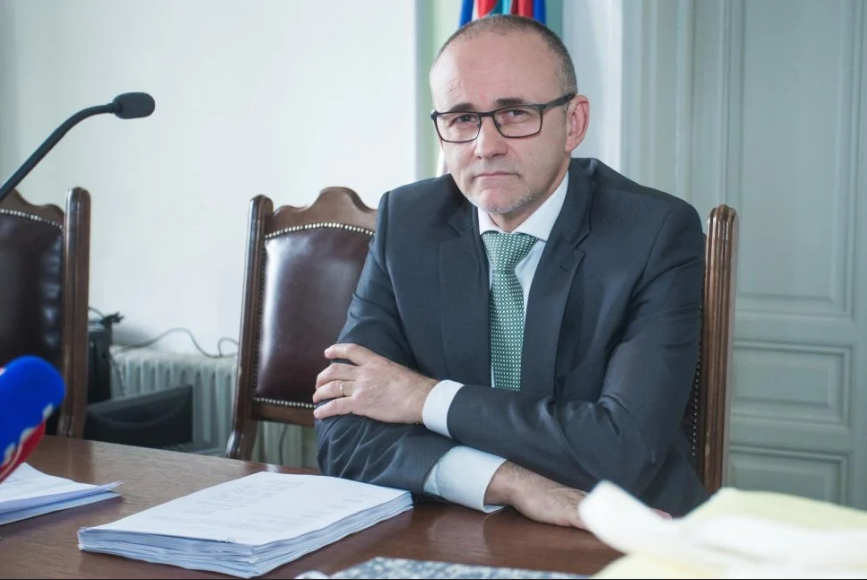 Sudac Krušlin: Krenuo sam podnijeti kaznenu prijavu protiv Mamića, a i tužit ću ga