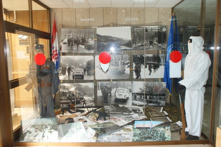 Predstavljena izložba „Sjećanja na krvavi Uskrs“