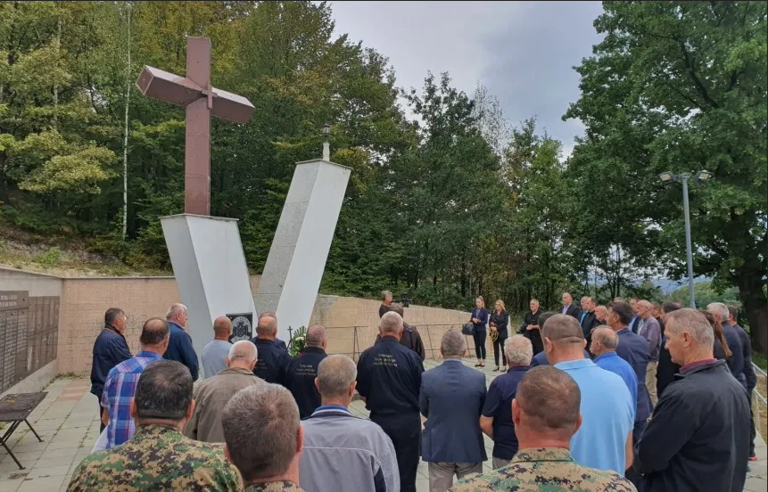 U središnjoj Bosni obilježena 26. obljetnica Udruge dragovoljaca i veterana Domovinskog rata HVO-a HB