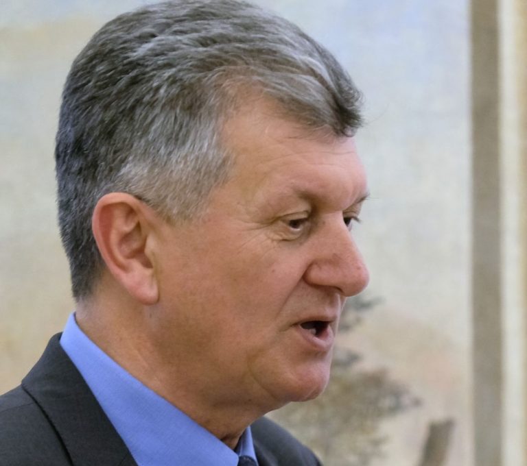 Kujundžić razgovarao s Plenkovićem oko imovine i slučaja s imovinskom karticom: “Nije bilo riječi o ostavci”