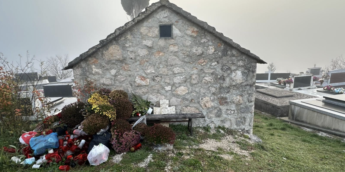 Put prema CGO Lećevica vodi preko kamene oporuke predaka: Stoljetni križevi i sarkofazi kao kolateralna šteta projekta