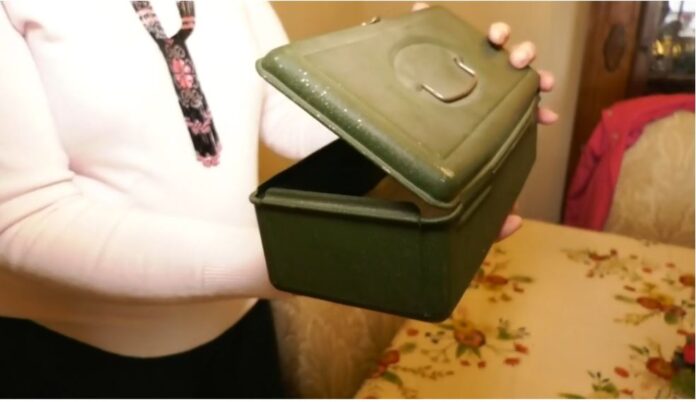 Kanada: Uređivali kuću pa pronašli limenu kutiju s dokumentima obitelji Pavelić