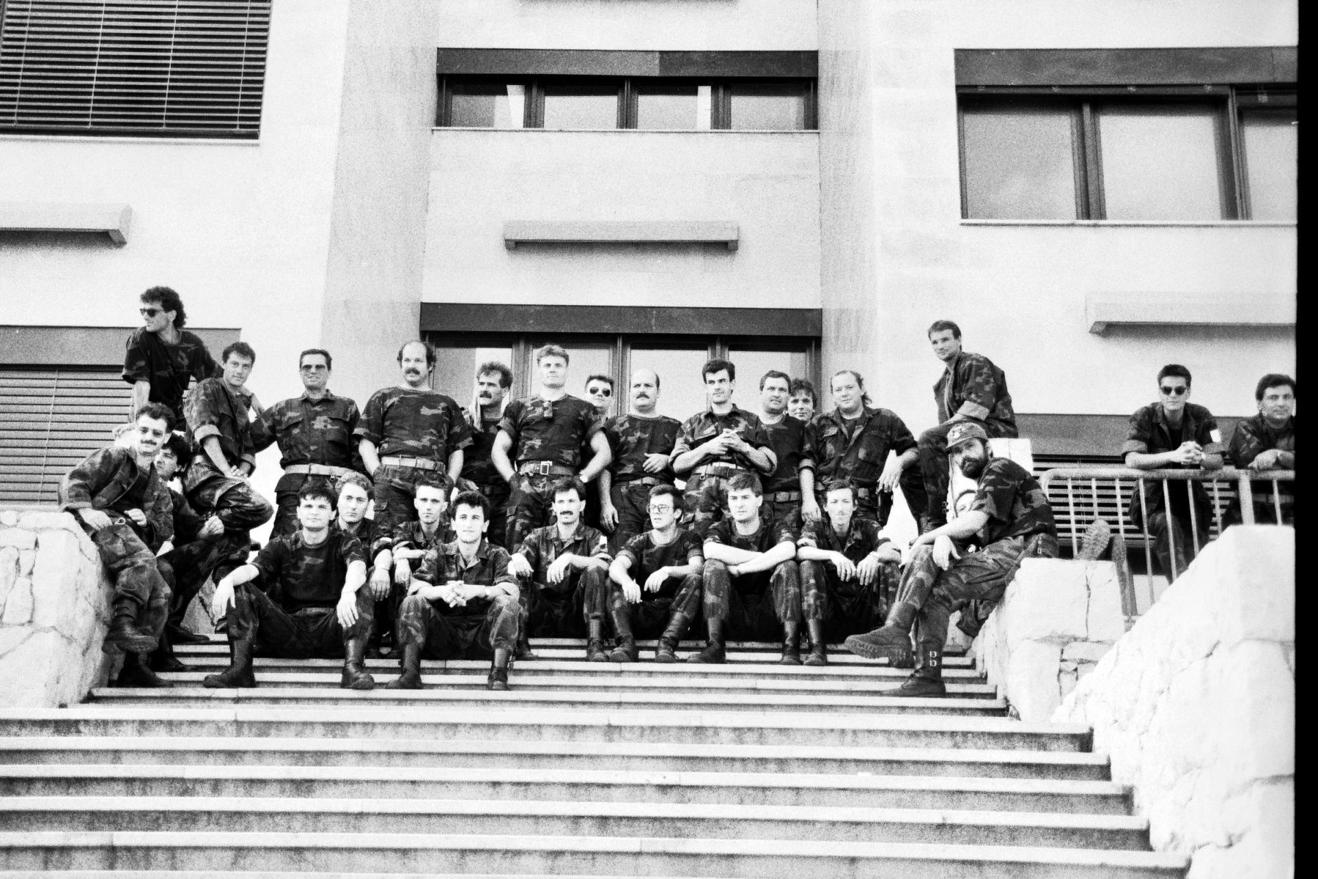 Škverski branitelji obilježili izlazak na prvu ratnu zadaću; istim stazama kao prije 34 godine krenuli su u karuselu...