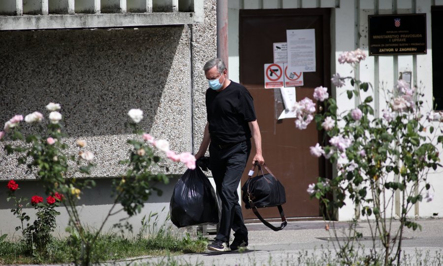 Suspendirani osječki sudac Kvesić izišao je iz Remetinca; dočekao ga odvjetnik